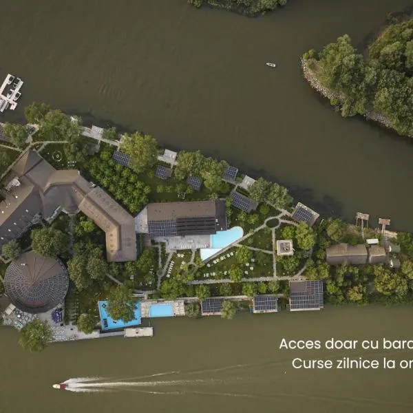 Lebada Luxury Resort & Spa, hotel in Crisan