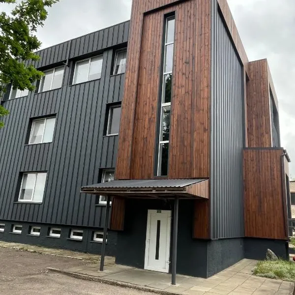 1 kambario apartamentai, hotel in Raseiniai