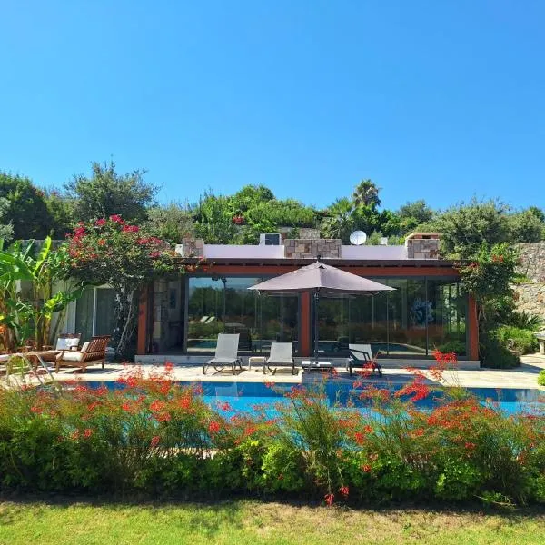 İBAK Apartments, hotel in Gümüşlük