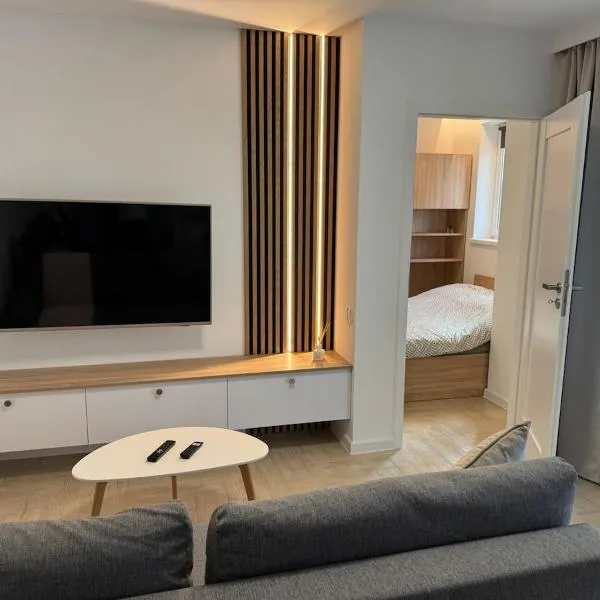 Cozy Kapelanka apartment, hotel in Kraków