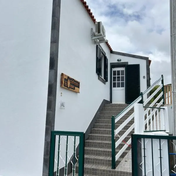 Ocidente House, hotel in Santa Cruz das Flores