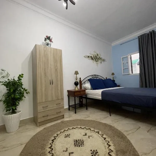 Lovely small apartment in the heart of Medina, hotel in Tetouan