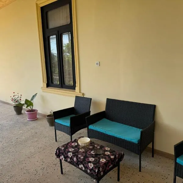 Hotel DADU, hotel v destinaci Samtredia
