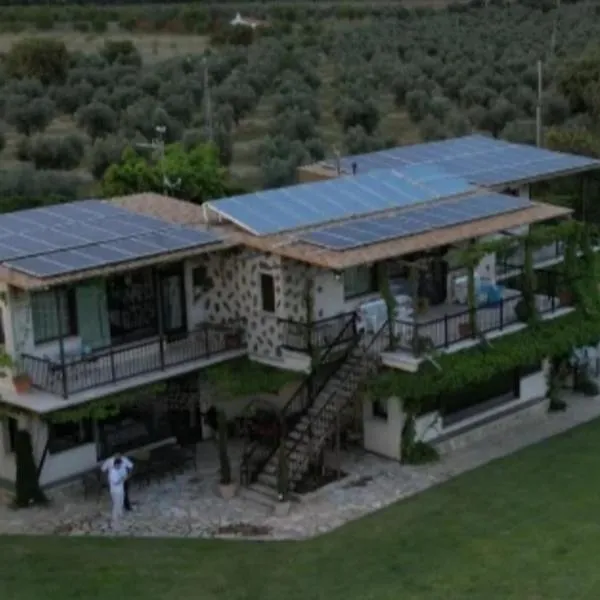 Finca Los Pajaros cerca de Puy du fou Toledo, hotel v destinaci Navahermosa
