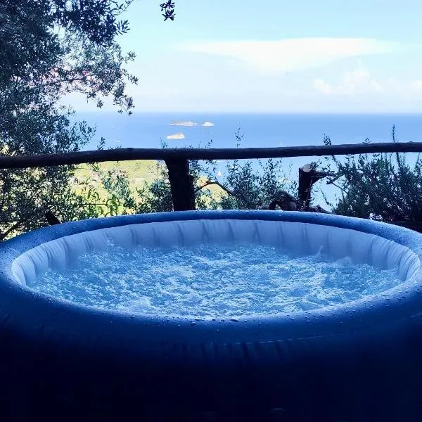 YourHome - Aury House - Mare e Natura a Ieranto, hótel í Nerano