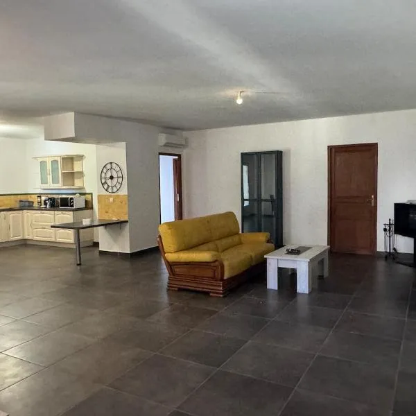 Maison spacieuse et confortable, ξενοδοχείο σε Fos-sur-Mer