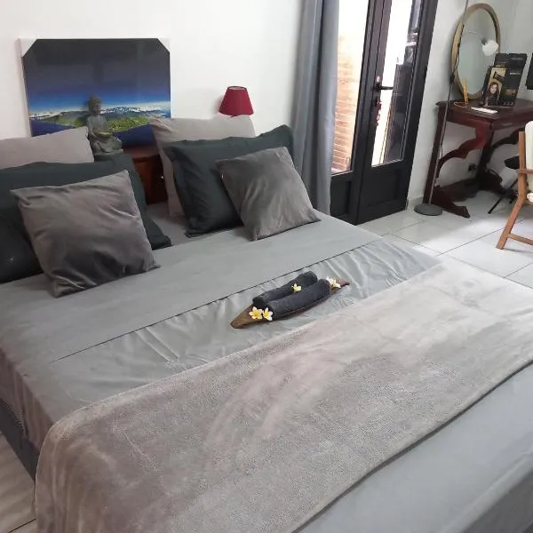 Aloes Lagoon Lodge, khách sạn ở Saint-Paul