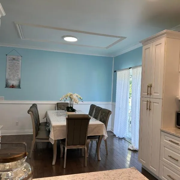Vacation home, hotel in Riverhead