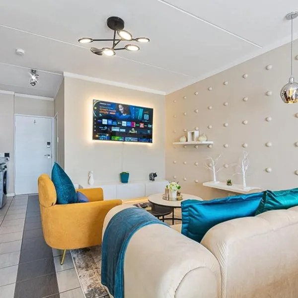 Paddocks Pearl-115 Fourways with Backup Power，位于佛维斯的酒店