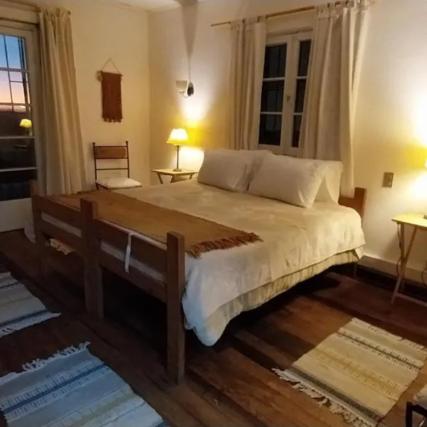 Espacio 566 Hostel, khách sạn ở La Serena