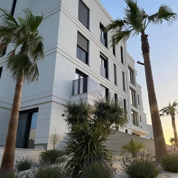 Primosten Resort Sunhill P1-S5, hotel in Primošten