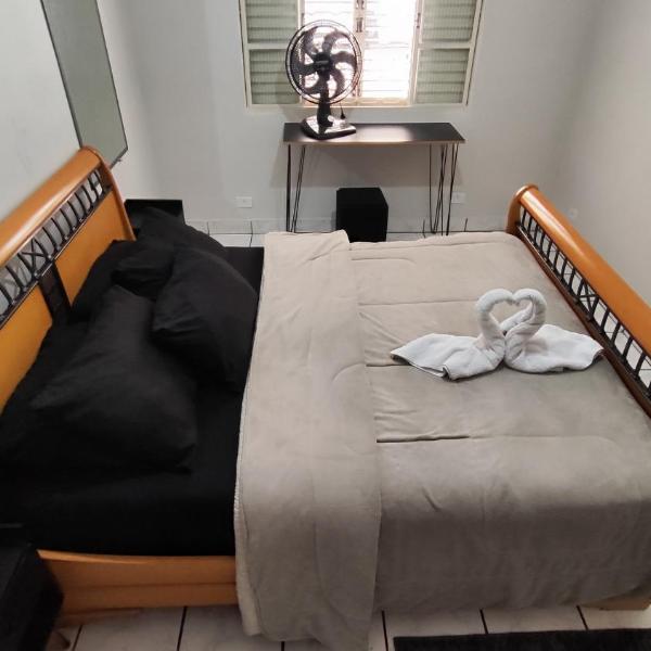 Quarto Individual CAMA QUEEN muito perto do Aeroporto GRU