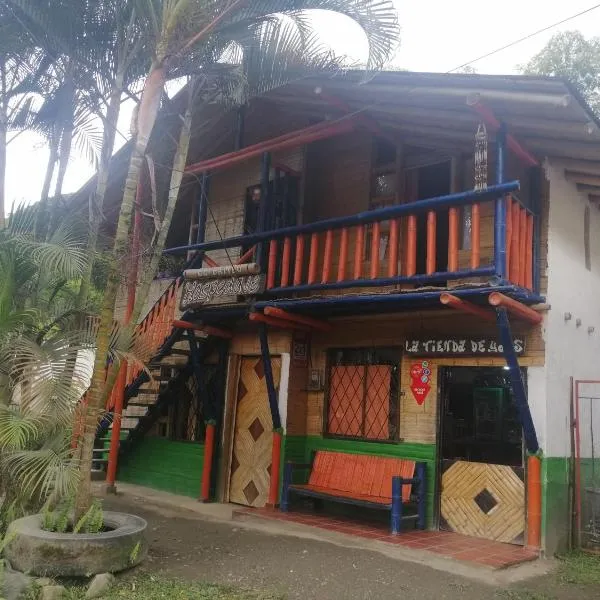 Hostal El Bambú, hotel v destinaci Inzá