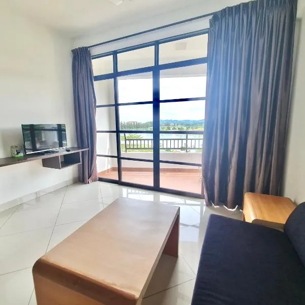 Marina Teluk Batik by Manhattan Group, hotel in Lumut