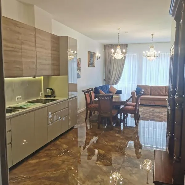 Beach Lounge Luxory Apartments, hotel v destinaci Melnragė