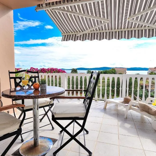 Apartments Anđelka – hotel w Bibinje