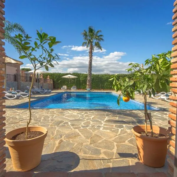 Villa Conmigo Bed & Breakfast, hotel v destinácii Alhaurín de la Torre
