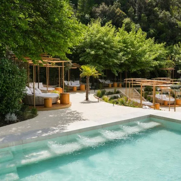 Select Hill Resort, khách sạn ở Tiranë