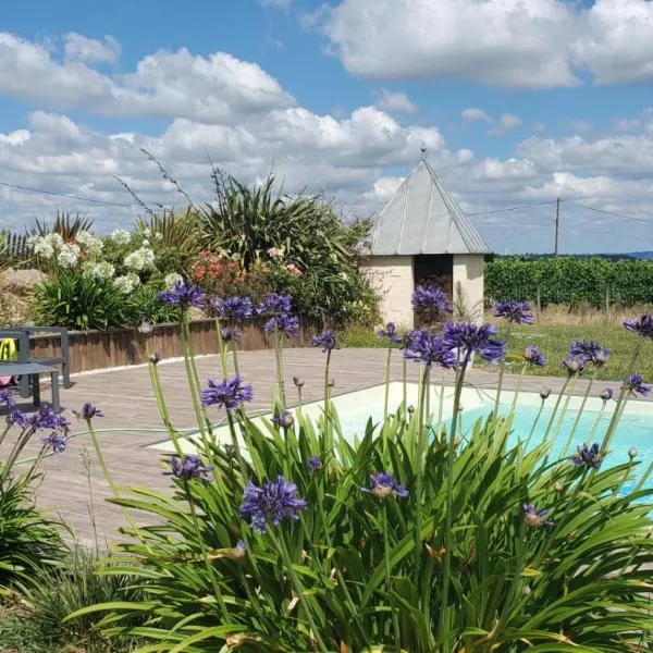 Maison spacieuse proche de Saint-Emilion, hotel en Ruch