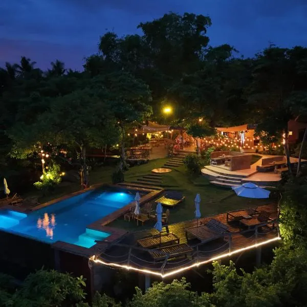 Nakabalo Guesthouse & Restaurant, hotel v destinaci Siquijor