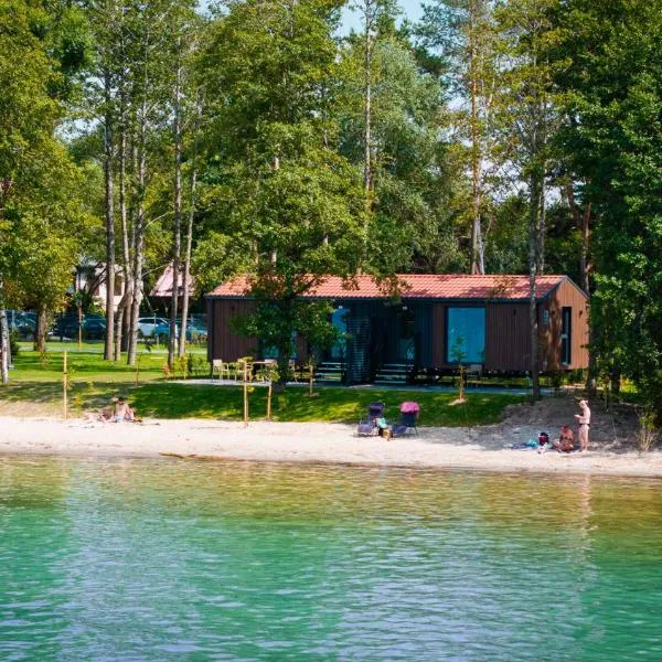 Domki Dollar -Plaża Nowe Guty, hotel in Nowe Guty
