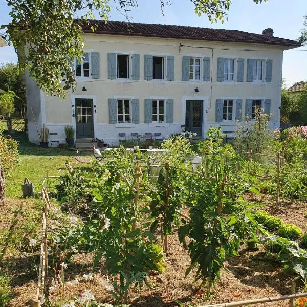 La Chaise Haute, hotel em Hagetmau