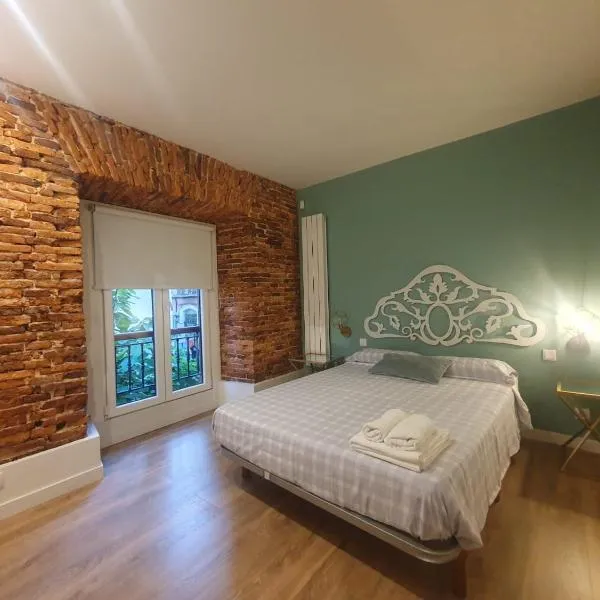 Apartamento nuevo junto a la bahía P C, hotel in Santander