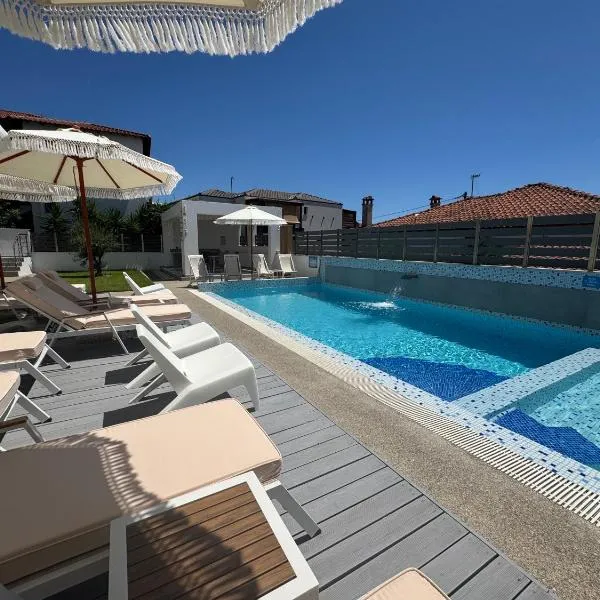 Sera-Nata Superior Suites, hotel in Nikiti