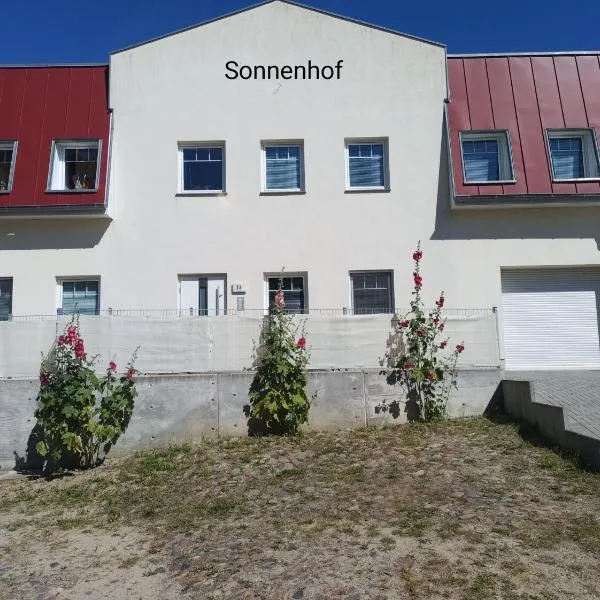Sonnenhof, hotel in Sundhagen