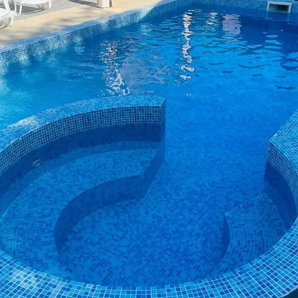 Apartments Lav Costas, hotell sihtkohas Herceg-Novi