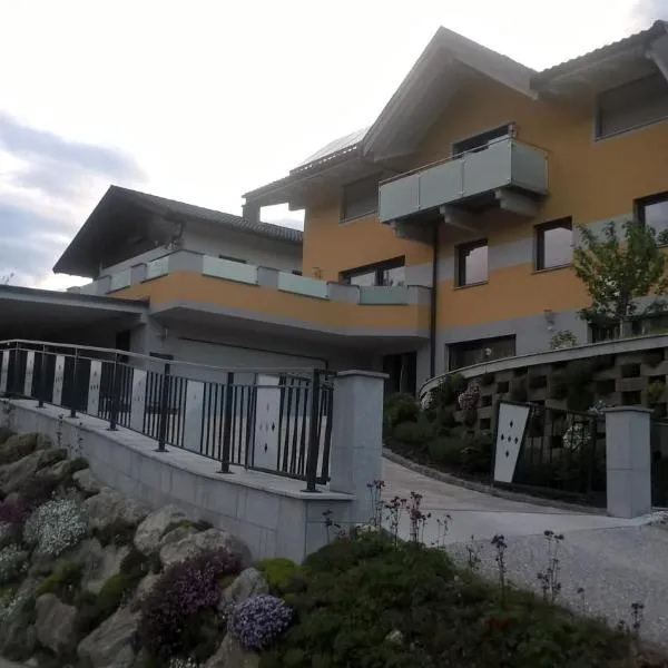 Gästehaus Michael, hotel Navisban