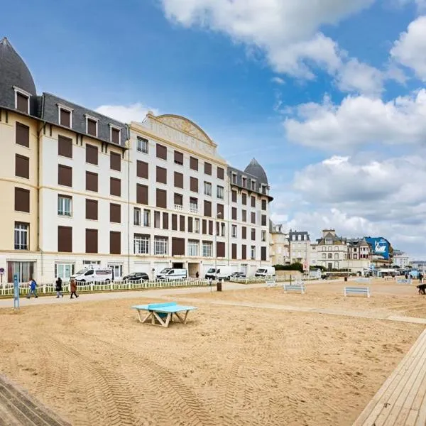 Ton petit coin de paradis avec balcon au Trouville Palace, hotel v destinaci Trouville-sur-Mer