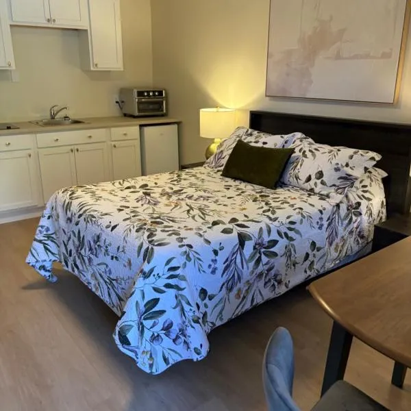 Skyline Motel, отель в городе Фредериктон