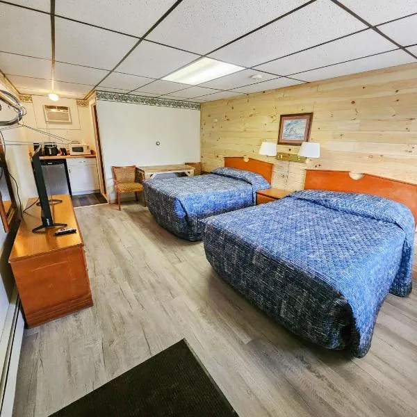 Katahdin Valley Motel, hotel in Sherman