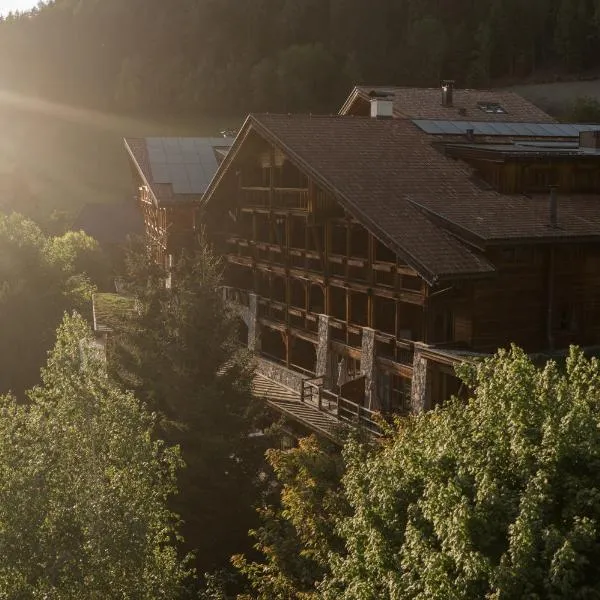 Naturhotel Lüsnerhof, hotell i Luson