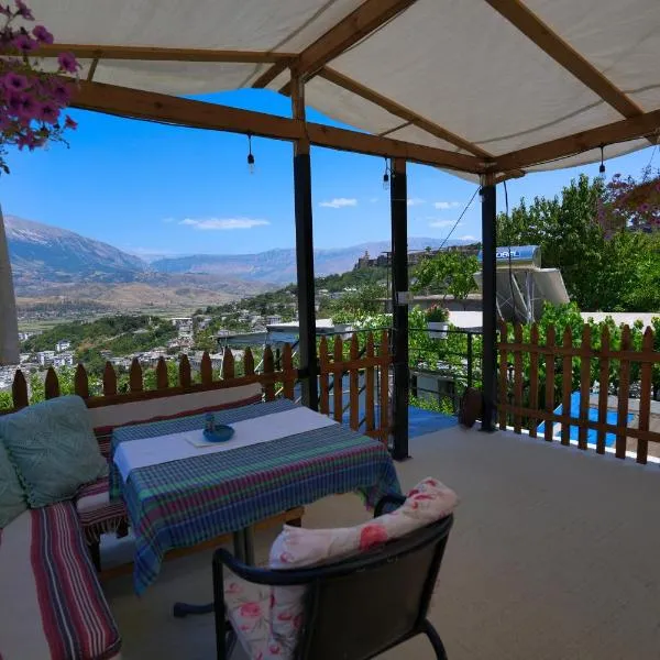 Guest House Denis, hotel v destinaci Gjirokastër