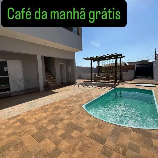 Suites dos Laranjais, hotel v destinaci Olímpia