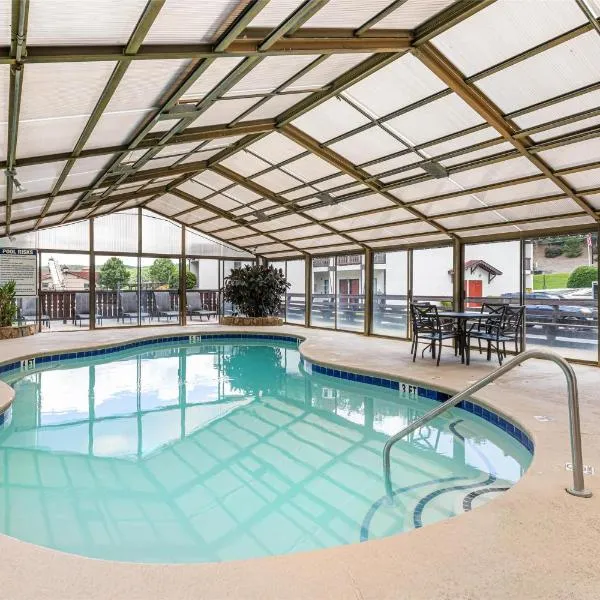 SureStay Hotel by Best Western Helen Downtown, hotel en Helen