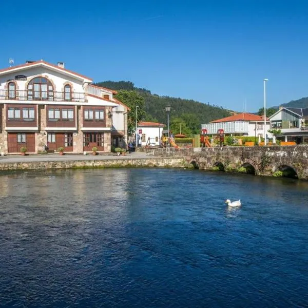Posada La Fuentona de Ruente, hotel v destinaci Ruente