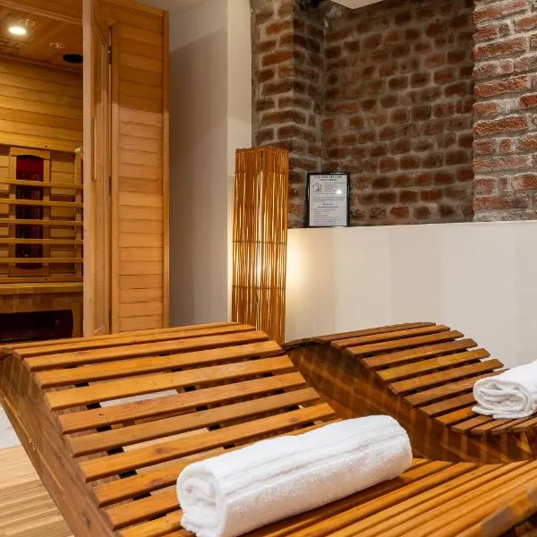 Milano Wellness Suite - Spa, Sauna & Gym Experience, hotel a Milà