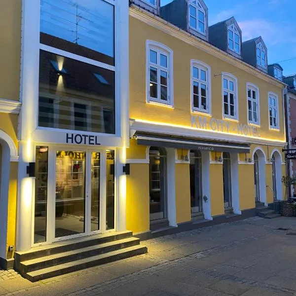 Room 3 in the center of Saeby with free parking, hotel in Sæby