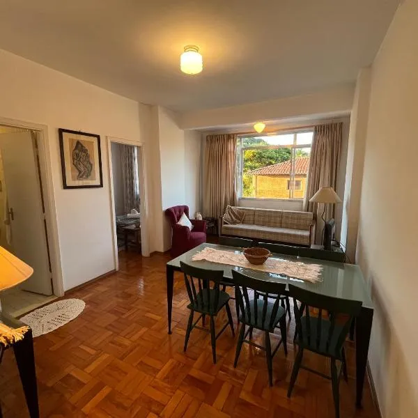 Apartamento completo em Caxambu, ξενοδοχείο σε Caxambu