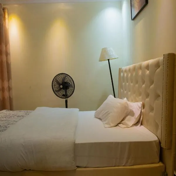 The Vibrant Lodge Gacuriro, hotel in Kigali