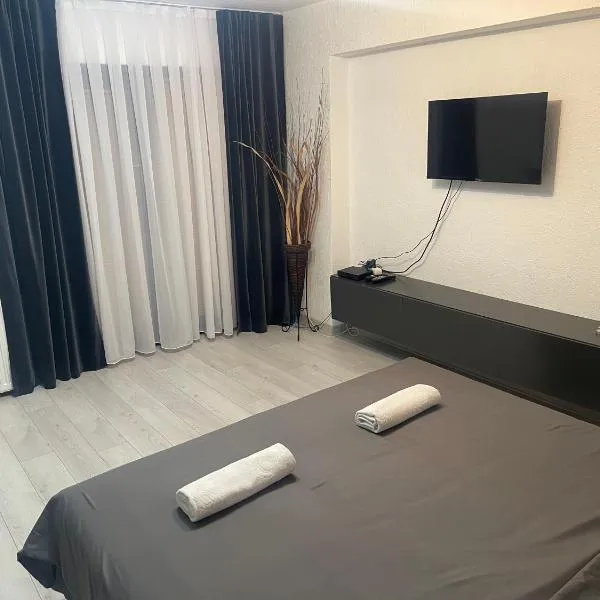 Lake apartments, hotel in Struga