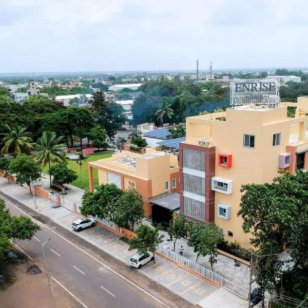 Enrise by Sayaji, Latur، فندق في Latur