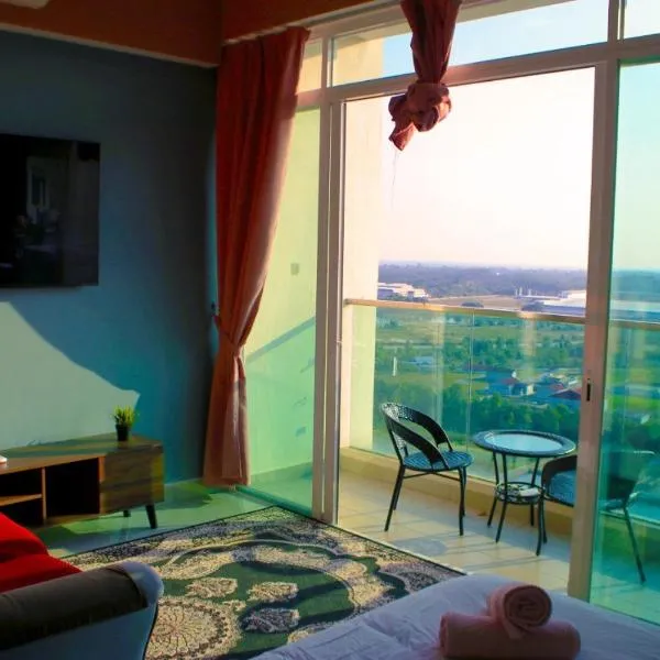 Cool Sunset studio Netflix wifi balcony2free park, Hotel in Cyberjaya