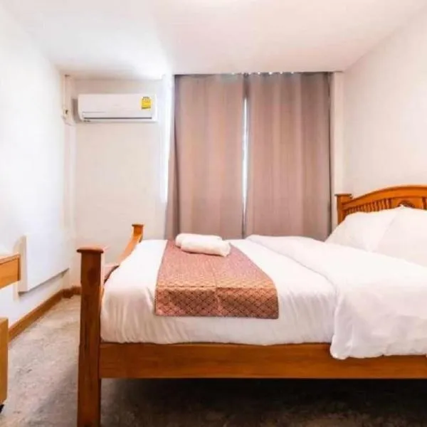 GO INN Khaosan Bangkok - โกอินน์ ถนนข้าวสาร, hotel in Bang Bua Thong Railway Station
