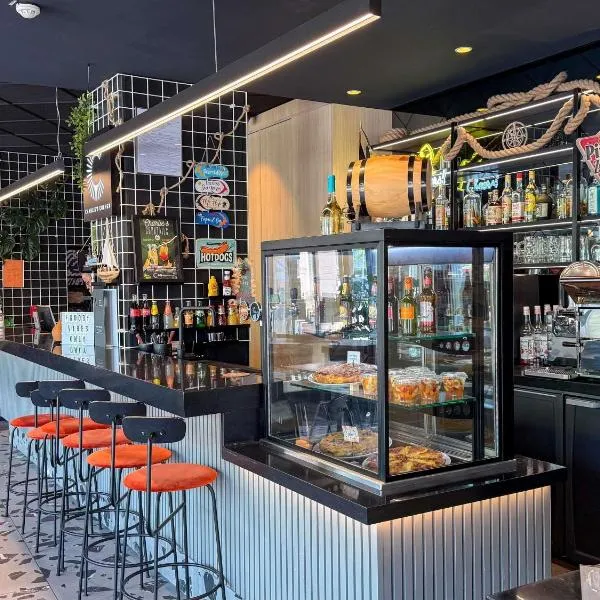 ibis Martigues Centre – hotel w mieście Martigues