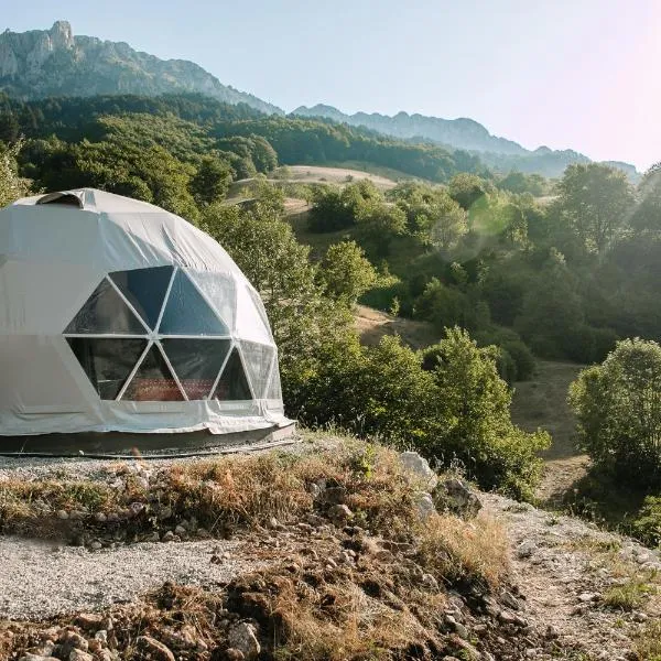 Ursa Camp, hotel a Gornje Lipovo