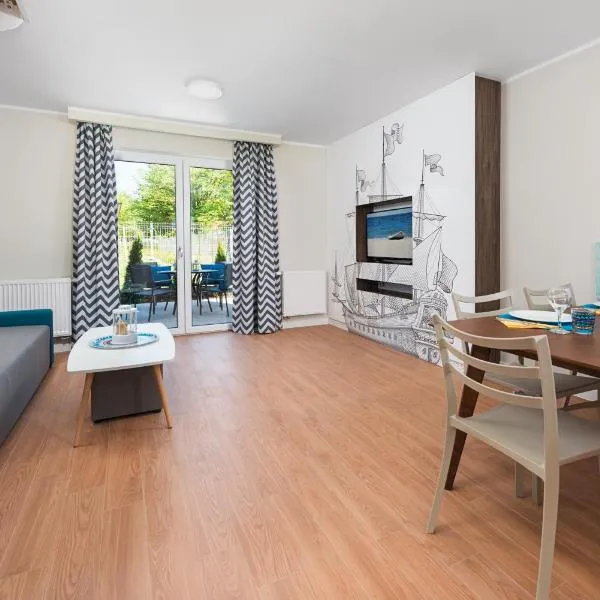 Apartamenty, Domki i Pokoje ze śniadaniem Kajan, Hotel in Jastrzębia Góra